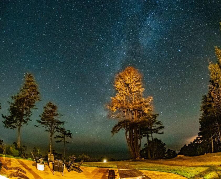 Driftwood Lodge ~ 5 Bedroom / 7 Bath ~ 30-Acre Private Estate On Hwy 1 ~ Hot Tub ~ Oceanview ~ Reunions & Retreats Walsh Landing Экстерьер фото